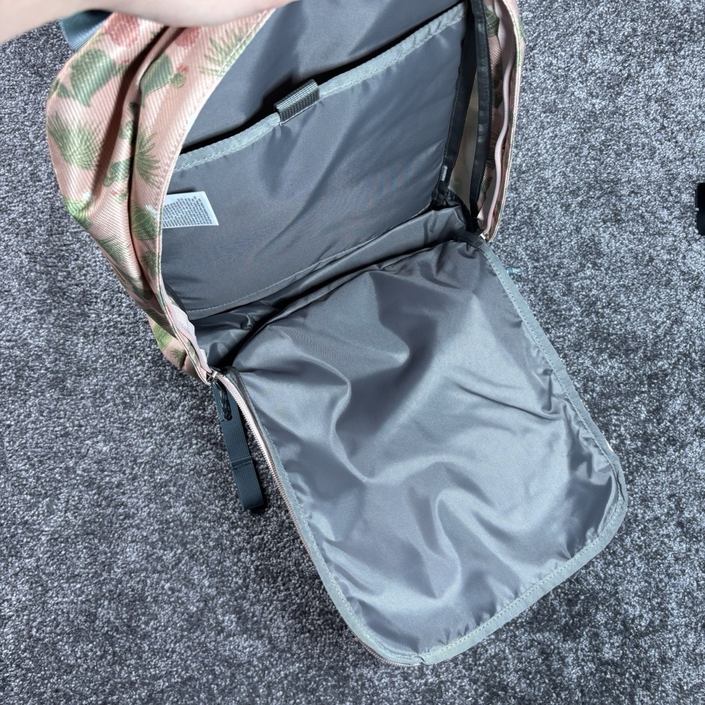 The North Face Everyday Tote Pack Backpack Cactus All Over Print School Hiking - Picture 7 of 10